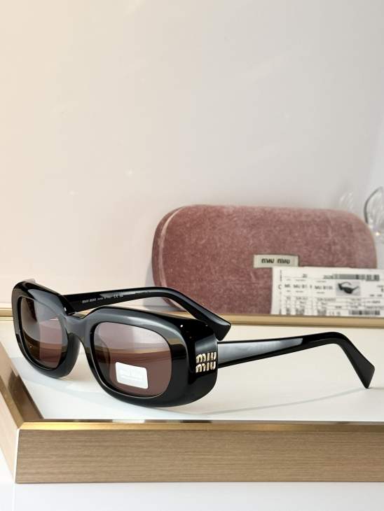 Picture of Miu Miu Sunglasses _SKUfw77893994fw